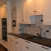 Black marble counters 